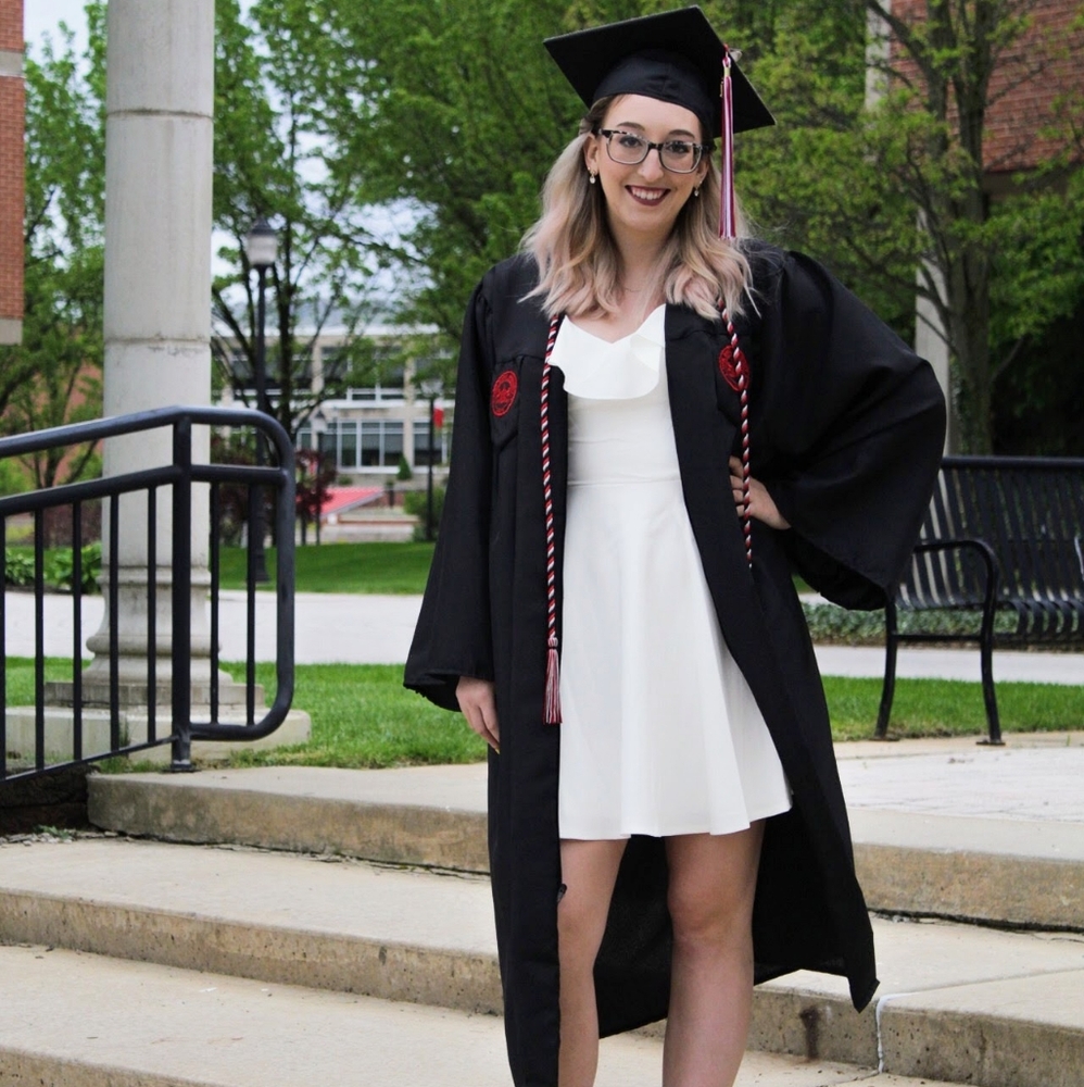 Meet your Posher, Kayla